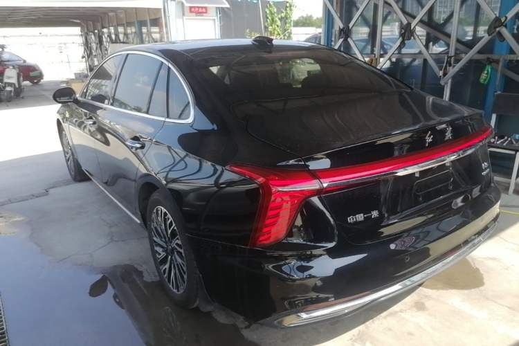 Used Hongqi H5 2024 2.0T Automatic Smart Connect Flagship Edition Exterior 2