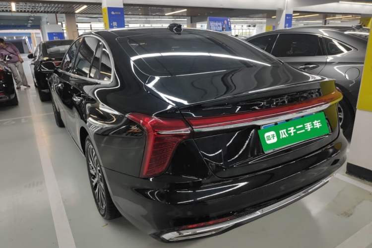 Used Hongqi H5 2024 2.0T Automatic Smart Connect Flagship Edition Exterior 2