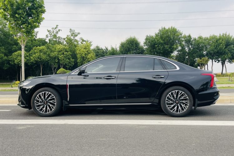 Used Hongqi H5 2024 2.0T Automatic Smart Connect Flagship Edition Exterior 2