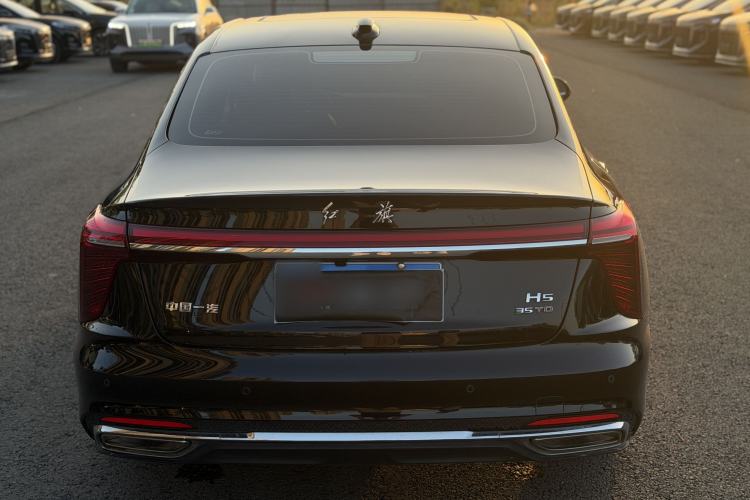 Used Hongqi H5 2024 1.5T DCT Smart Connect Flagship Edition Exterior 2