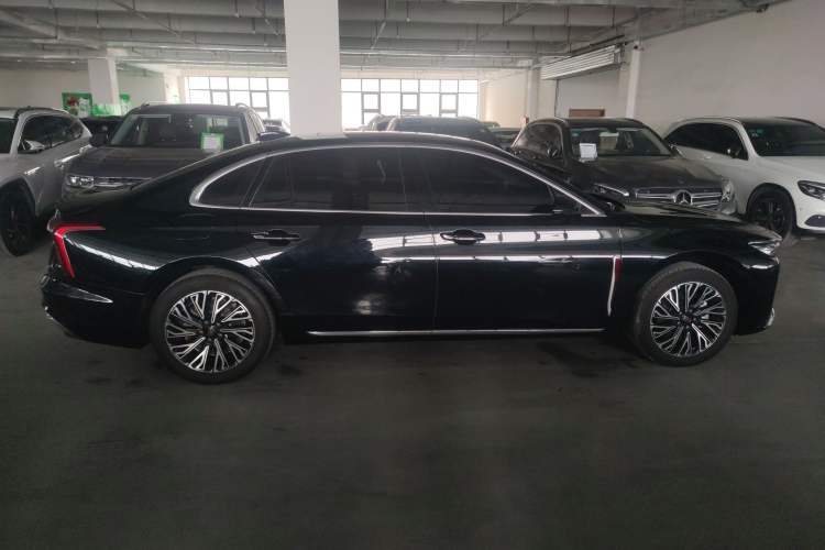 Used Hongqi H5 2024 2.0T Automatic Smart Connect Flagship Edition Exterior 2