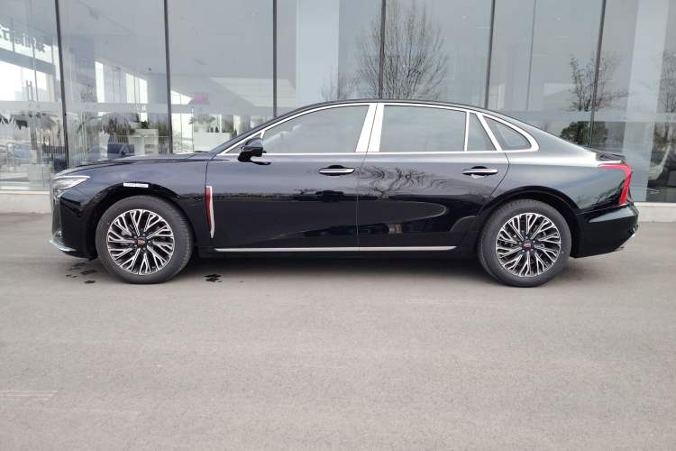 Used Hongqi H5 2024 2.0T Automatic Smart Connect Flagship Edition Exterior 2
