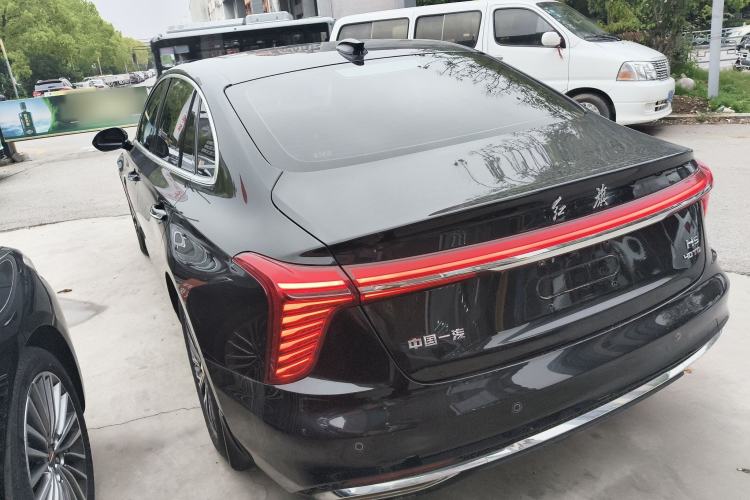 Used Hongqi H5 2024 2.0T Automatic Smart Connect Flagship Edition Exterior 2