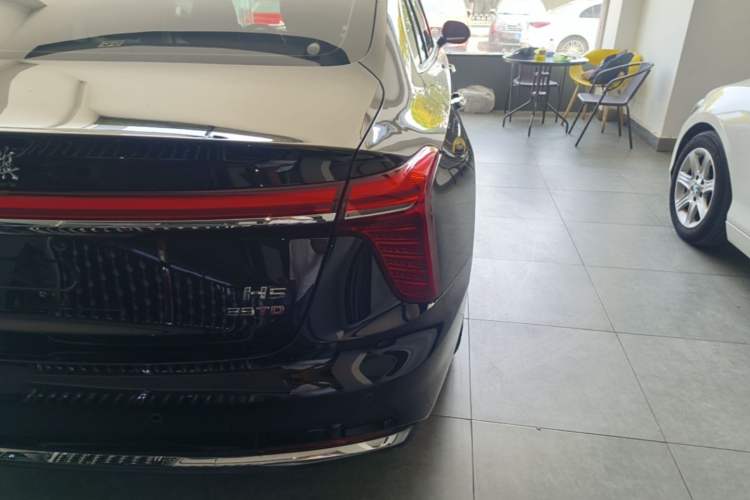 Used Hongqi H5 2024 1.5T DCT Smart Connect Flagship Edition Exterior 3