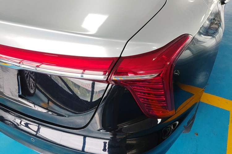 Used Hongqi H5 2024 1.5T DCT Smart Connect Flagship Edition Exterior 3