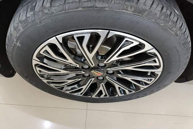 Used Hongqi H5 2024 2.0T Automatic Smart Connect Flagship Edition Exterior 4