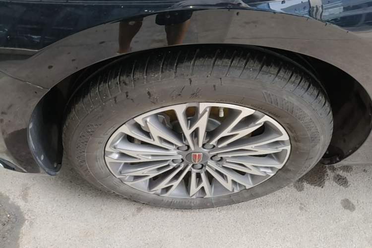 Used Hongqi H5 2024 1.5T DCT Smart Connect Flagship Edition Exterior 4