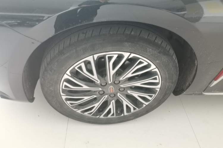 Used Hongqi H5 2024 2.0T Automatic Smart Connect Flagship Edition Exterior 4
