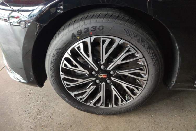 Used Hongqi H5 2024 2.0T Automatic Smart Connect Flagship Edition Exterior 4