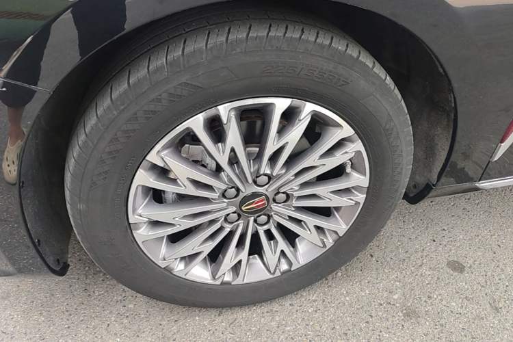 Used Hongqi H5 2024 1.5T DCT Smart Connect Flagship Edition Exterior 4