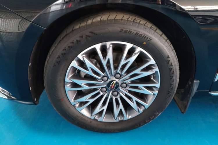 Used Hongqi H5 2024 1.5T DCT Smart Connect Flagship Edition Exterior 4