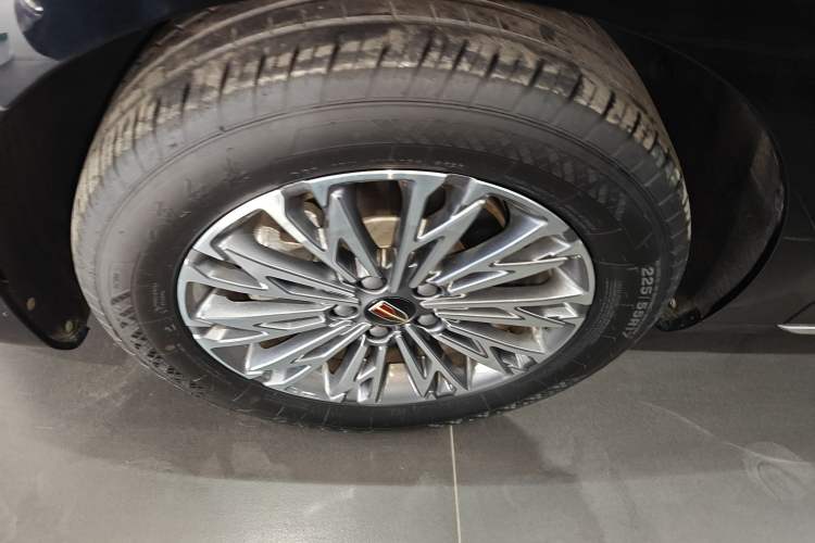 Used Hongqi H5 2024 1.5T DCT Smart Connect Flagship Edition Exterior 4
