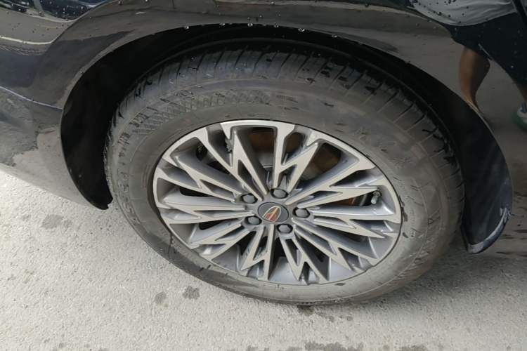 Used Hongqi H5 2024 1.5T DCT Smart Connect Flagship Edition Exterior 5