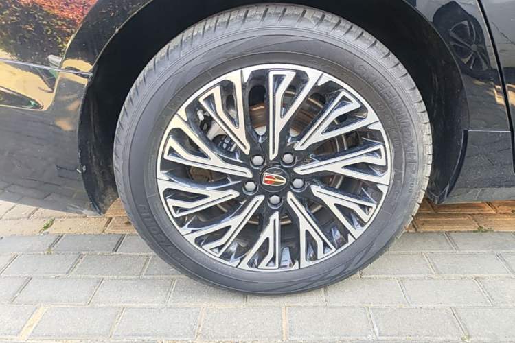 Used Hongqi H5 2024 2.0T Automatic Smart Connect Flagship Edition Exterior 5