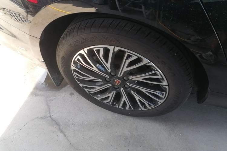 Used Hongqi H5 2024 2.0T Automatic Smart Connect Flagship Edition Exterior 5