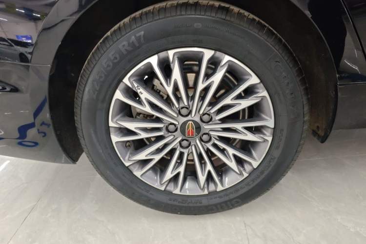 Used Hongqi H5 2024 2.0T Automatic Smart Connect Flagship Edition Exterior 5