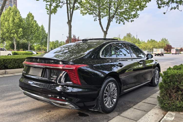 Used Hongqi H5 2024 2.0T Automatic Smart Connect Flagship Edition Exterior 6