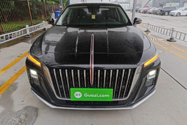 Used Hongqi H5 2024 1.5T DCT Smart Connect Flagship Edition Front