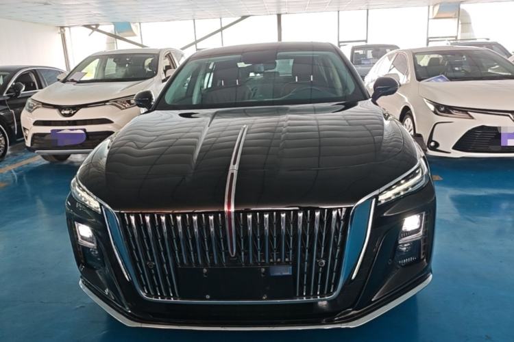 Used Hongqi H5 2024 1.5T DCT Smart Connect Flagship Edition Front