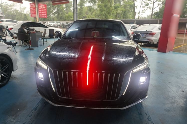 Used Hongqi H5 2024 1.5T DCT Smart Connect Flagship Edition Front