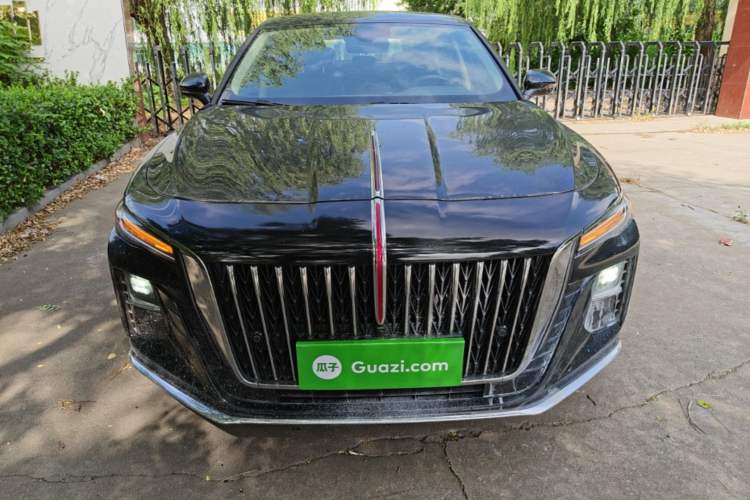 Used Hongqi H5 2024 1.5T DCT Smart Connect Flagship Edition Front