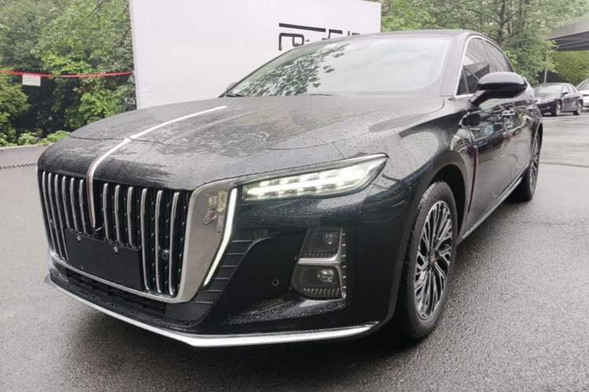 Used Hongqi H5 2024 2.0T Automatic Smart Connect Flagship Edition Front Left 45 Deg
