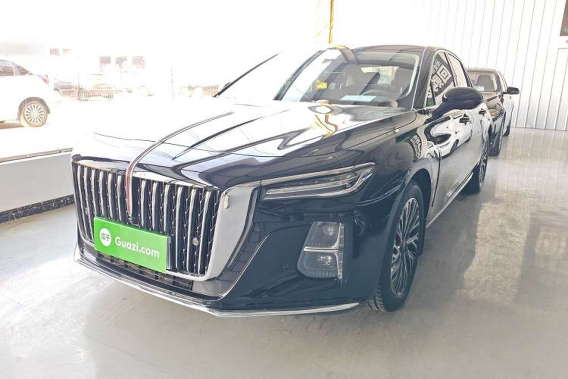Used Hongqi H5 2024 2.0T Automatic Smart Connect Flagship Edition Front Left 45 Deg