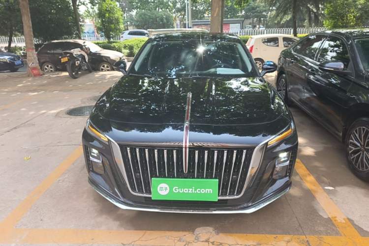 Used Hongqi H5 2024 1.5T DCT Smart Connect Flagship Edition Front