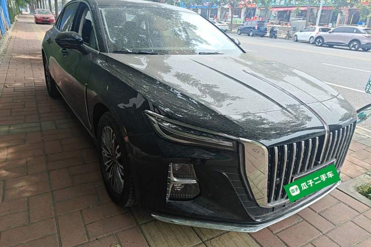 Used Hongqi H5 2024 1.5T DCT Smart Connect Flagship Edition Front Right 45 Deg