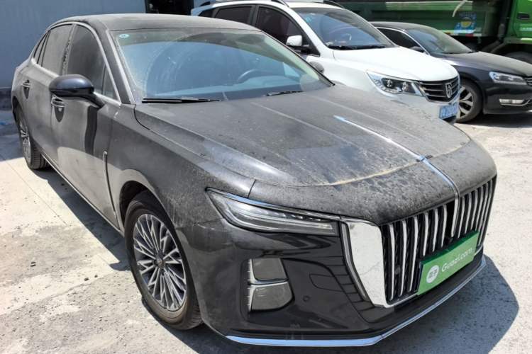 Used Hongqi H5 2024 1.5T DCT Smart Connect Flagship Edition Front Right 45 Deg