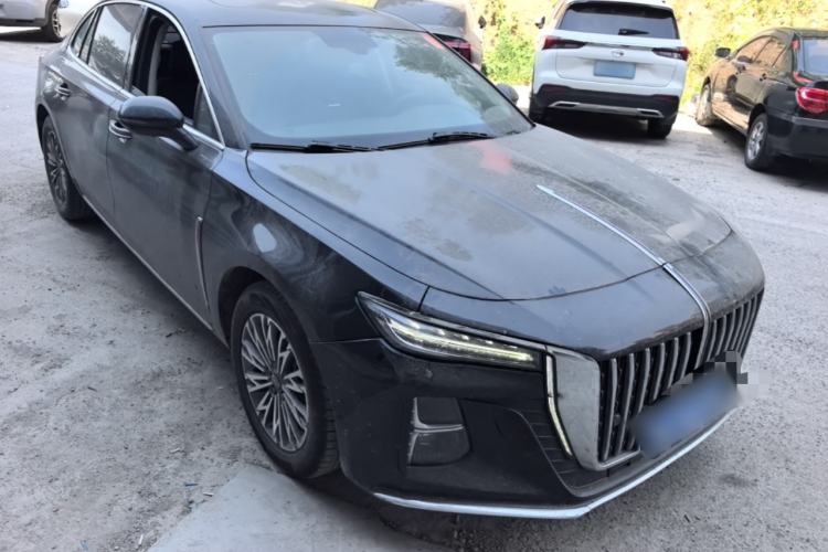 Used Hongqi H5 2024 1.5T DCT Smart Connect Flagship Edition Front Right 45 Deg