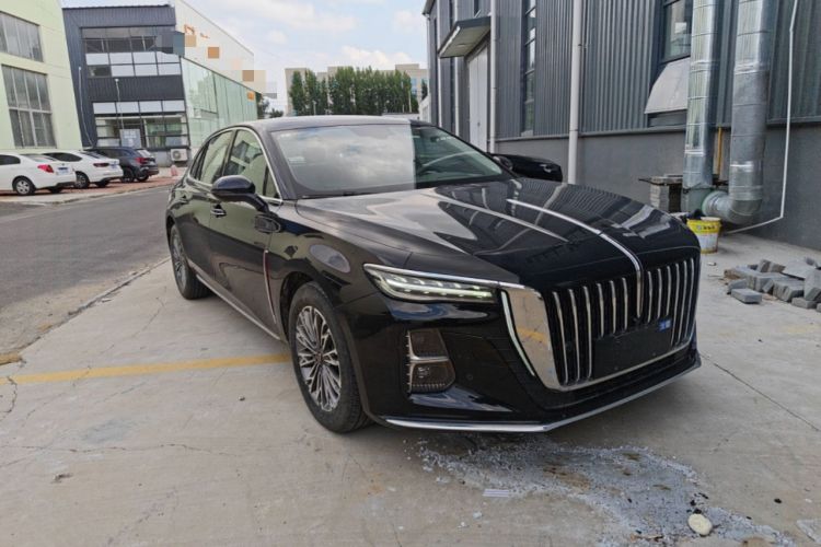Used Hongqi H5 2024 1.5T DCT Smart Connect Flagship Edition Front Right 45 Deg