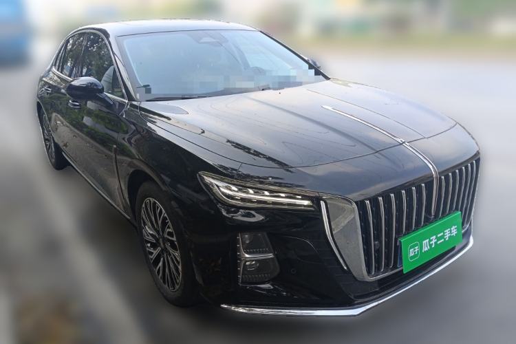 Used Hongqi H5 2024 2.0T Automatic Smart Connect Flagship Edition Front Right 45 Deg