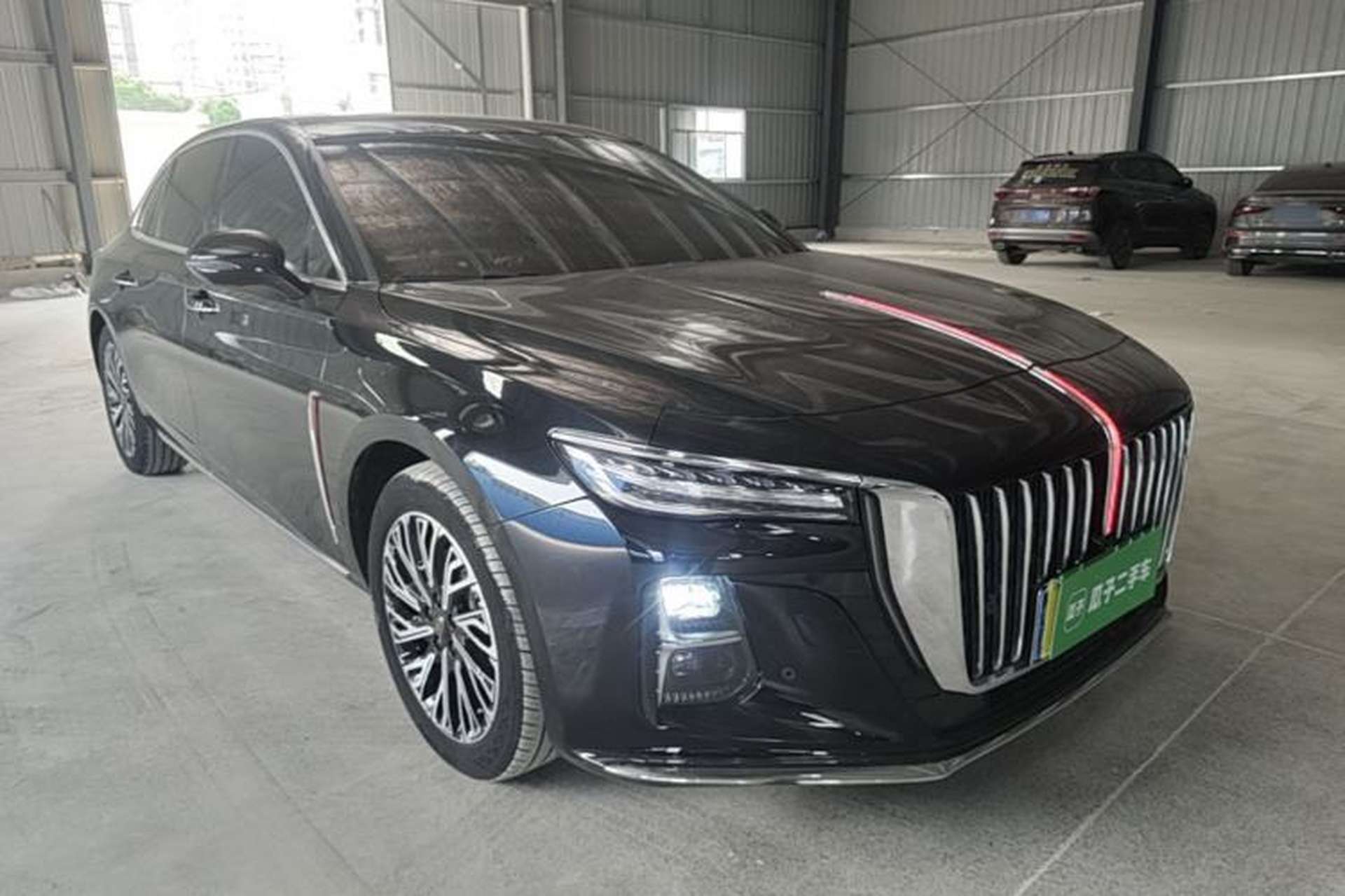 Used Hongqi H5 2024 2.0T Automatic Smart Connect Flagship Edition Front Right 45 Deg