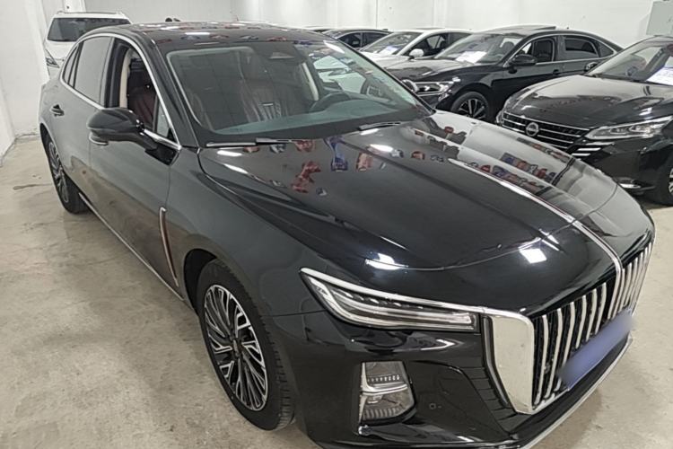Used Hongqi H5 2024 2.0T Automatic Smart Connect Flagship Edition Front Right 45 Deg