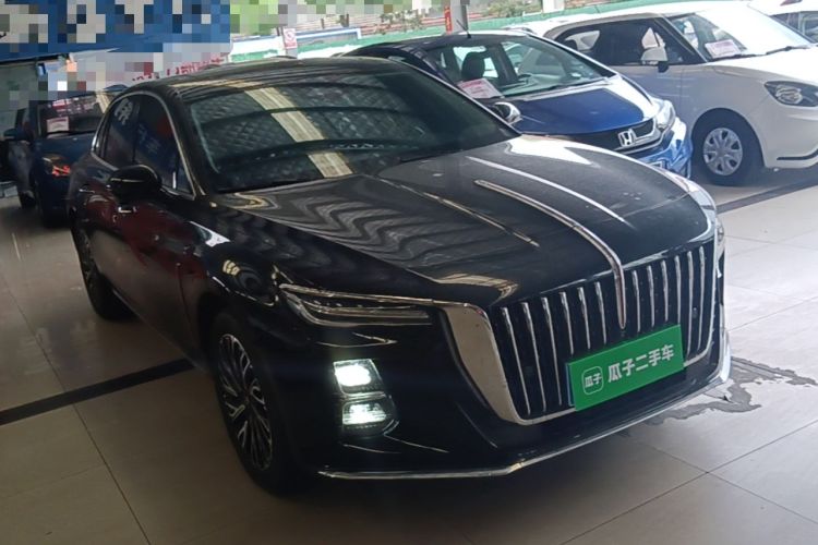 Used Hongqi H5 2024 2.0T Automatic Smart Connect Flagship Edition Front Right 45 Deg