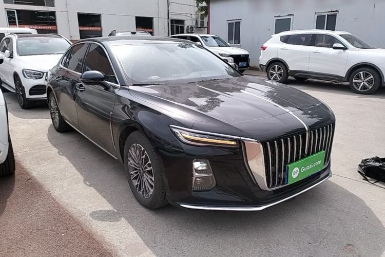 Used Hongqi H5 2024 1.5T DCT Smart Connect Flagship Edition Front Right 45 Deg