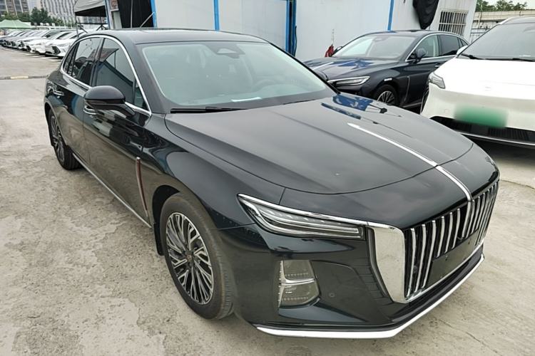 Used Hongqi H5 2024 2.0T Automatic Smart Connect Flagship Edition Front Right 45 Deg