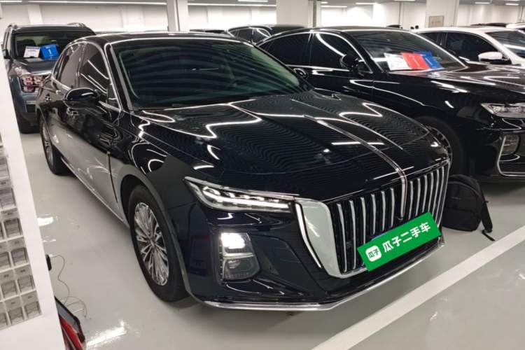 Used Hongqi H5 2024 1.5T DCT Smart Connect Flagship Edition Front Right 45 Deg