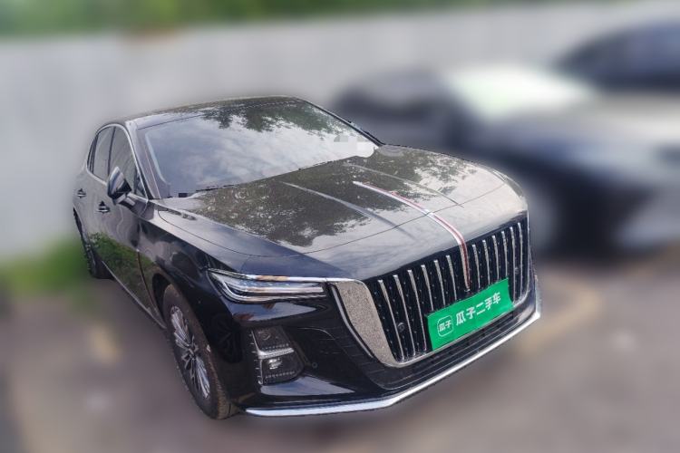 Used Hongqi H5 2024 1.5T DCT Smart Connect Flagship Edition Front Right 45 Deg