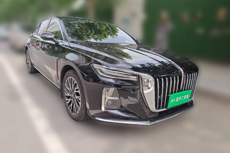 Used Hongqi H5 2024 2.0T Automatic Smart Connect Flagship Edition Front Right 45 Deg