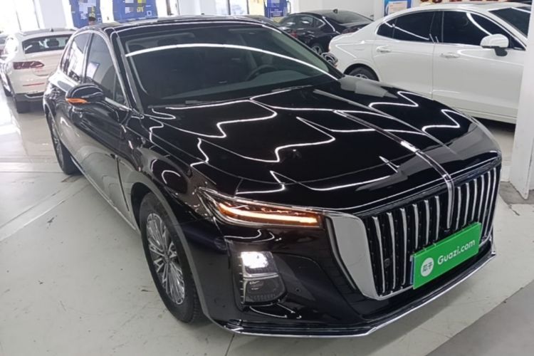 Used Hongqi H5 2024 1.5T DCT Smart Connect Flagship Edition Front Right 45 Deg