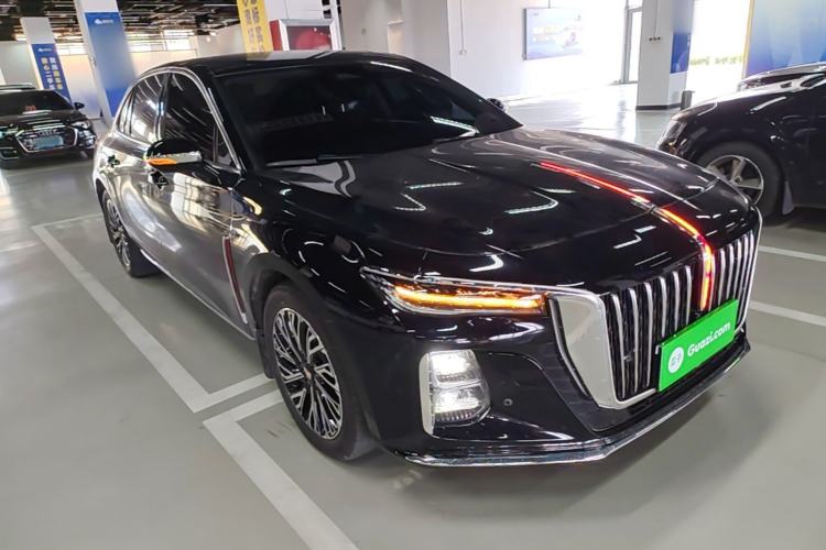 Used Hongqi H5 2024 2.0T Automatic Smart Connect Flagship Edition Front Right 45 Deg