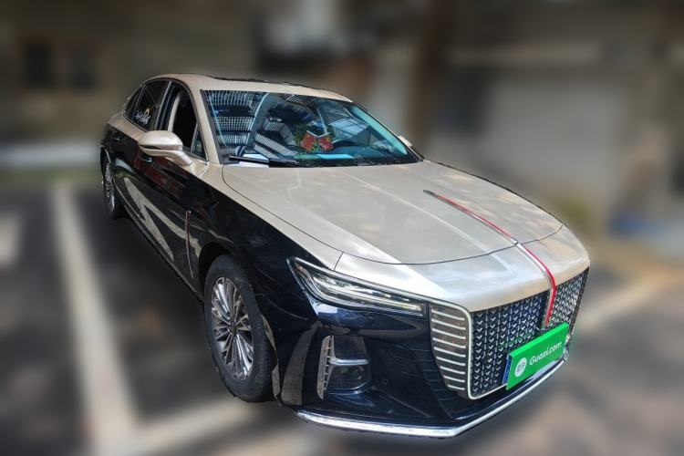 Used Hongqi H5 2024 2.0T Automatic Smart Connect Flagship Edition Front Right 45 Deg