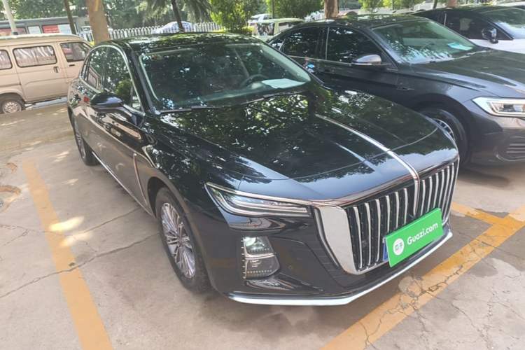 Used Hongqi H5 2024 1.5T DCT Smart Connect Flagship Edition Front Right 45 Deg