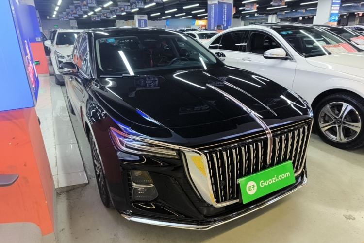 Used Hongqi H5 2024 2.0T Automatic Smart Connect Flagship Edition Front Right 45 Deg