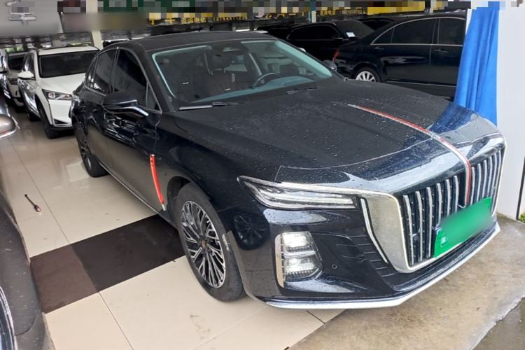 Used Hongqi H5 2024 2.0T Automatic Smart Connect Flagship Edition Front Right 45 Deg