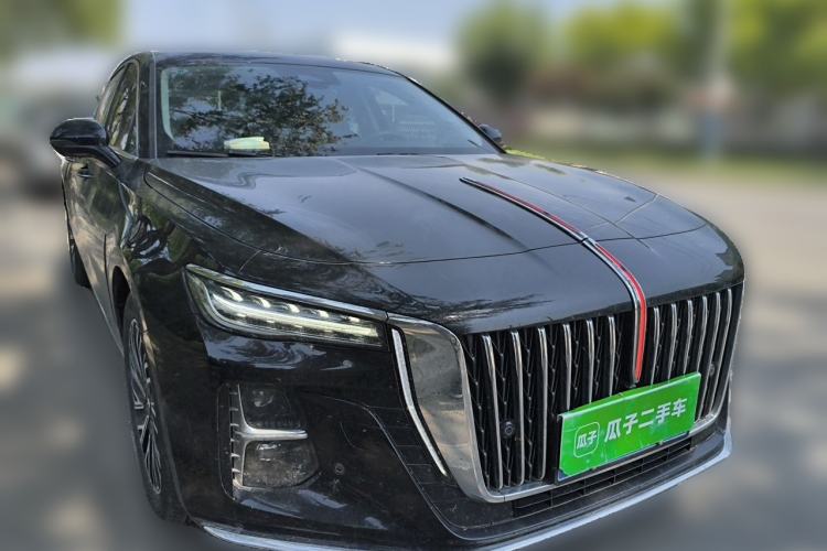 Used Hongqi H5 2024 2.0T Automatic Smart Connect Flagship Edition Front Right 45 Deg