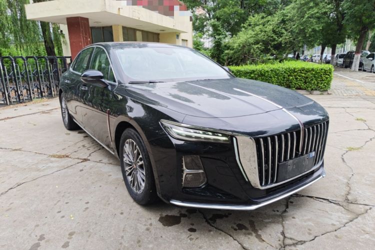 Used Hongqi H5 2024 1.5T DCT Smart Connect Flagship Edition Front Right 45 Deg
