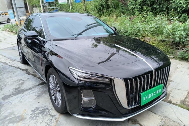 Used Hongqi H5 2024 1.5T DCT Smart Connect Flagship Edition Front Right 45 Deg